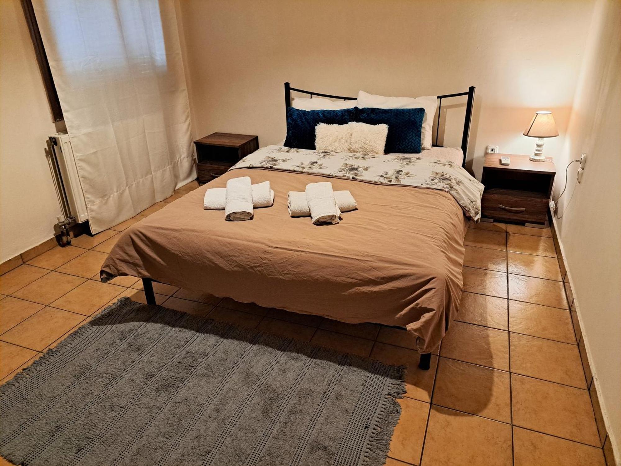 Appartamento House With Yard Subway 5Min Walk Atene Esterno foto